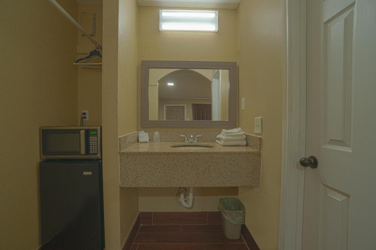 Days Inn By Wyndham Aransas Pass Exteriör bild
